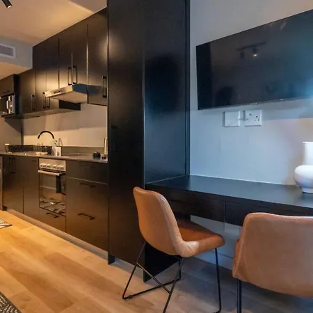 Brand New, Modern Studio Apartment In Loop Street Kaapstad Buitenkant foto