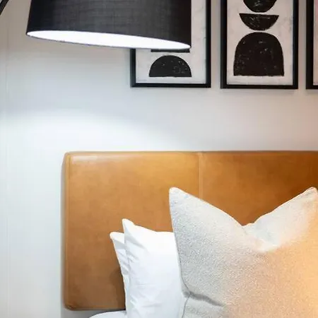 Brand New, Modern Studio Apartment In Loop Street Kaapstad Buitenkant foto