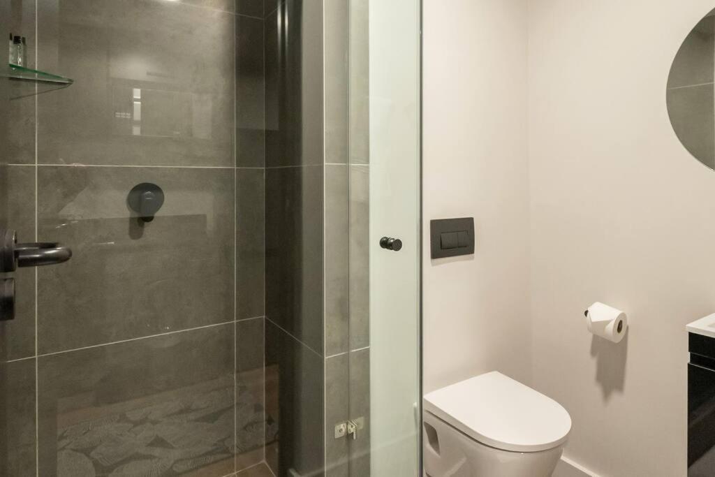 Brand New, Modern In Loop Street * Kaapstad