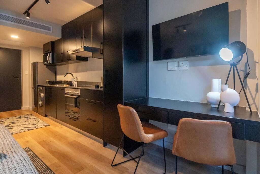 Appartement Brand New, Modern In Loop Street